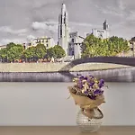 Little Apartamento