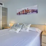 Little Apartamento