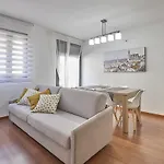 Little Apartamento *