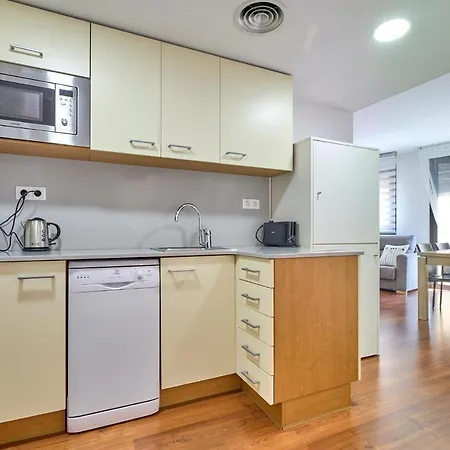 Little Apartamento *