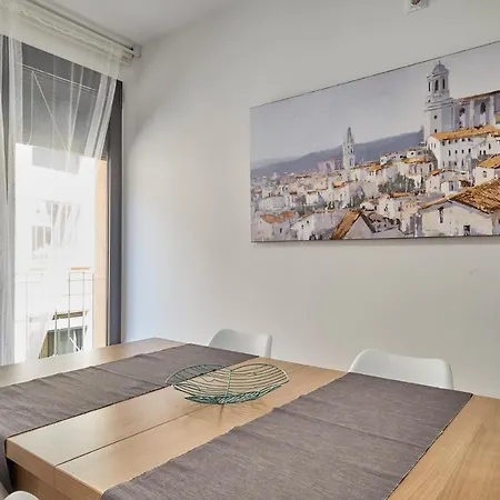 Little Διαμέρισμα